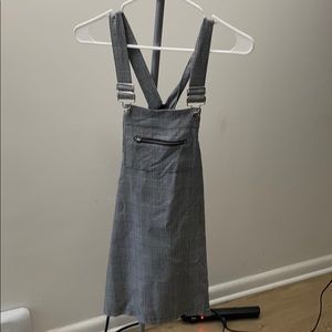Overall dress